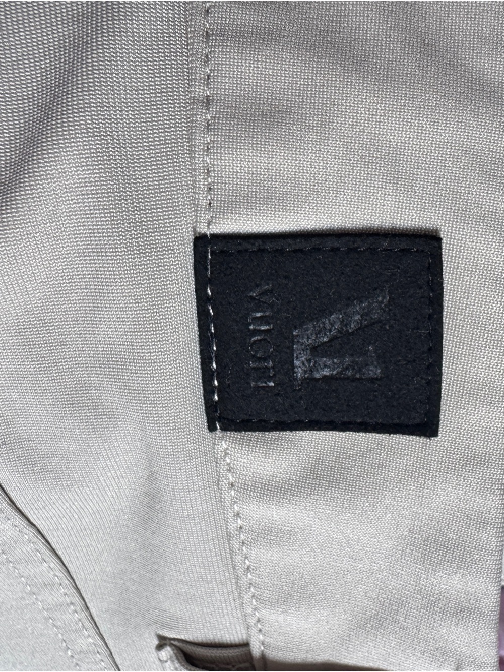 Vuori Meta™ Pant Athletic Slim Fit 32" V430 - Picture 10 of 10